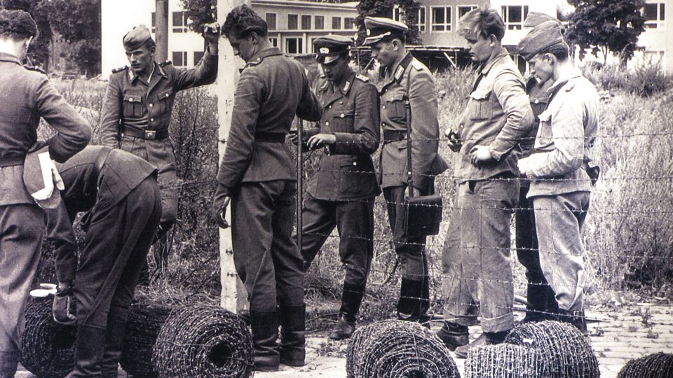 Archivní dobové fotografie z výstavy o životě v Klein-Glienicke