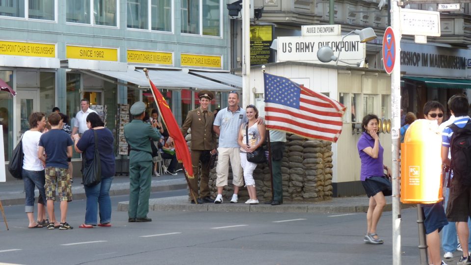 Check Point Charlie 