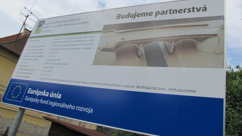 Stavba nových mostů je financována z evropských fondů