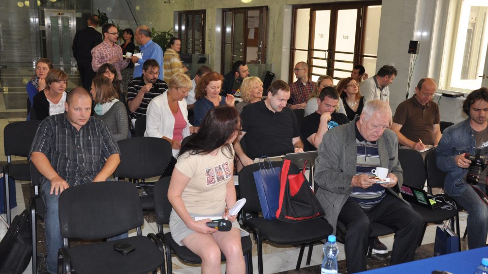 Účastníci tiskové konference ČRo 7 - Radia Praha