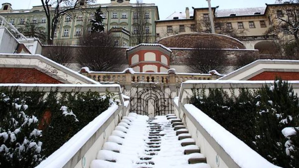 Palácové zahrady mají své kouzlo i v zimě
