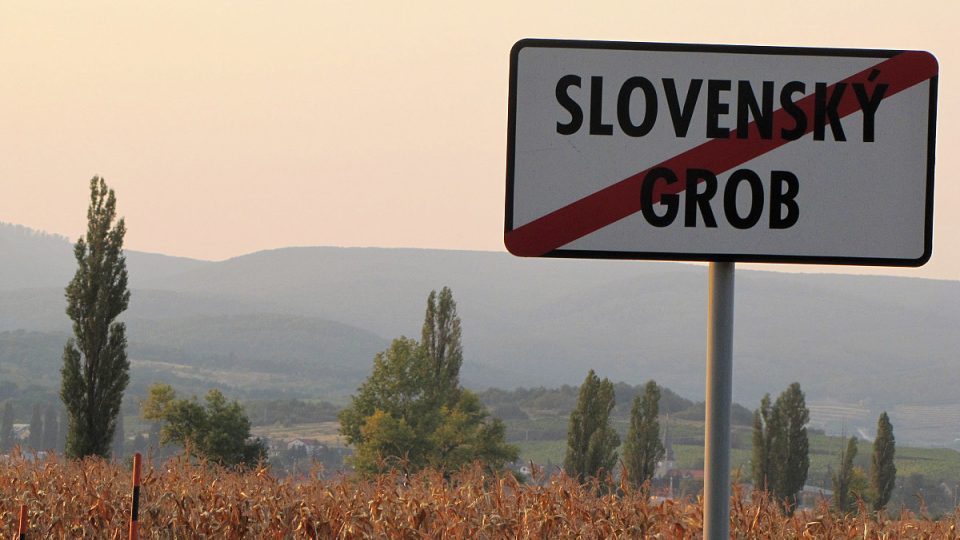 Obec Slovenský Grob leží nedaleko Bratislavy