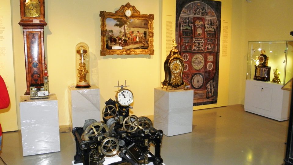 Expozice času - hodiny a hodinový stroj
