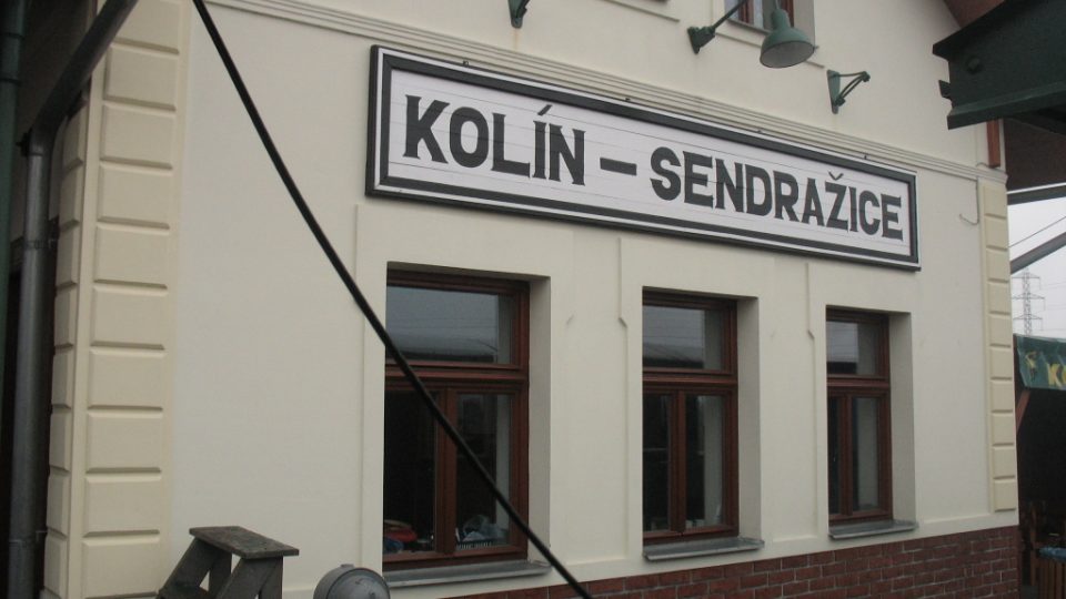 Malé nádraží Kolín-Sendražice