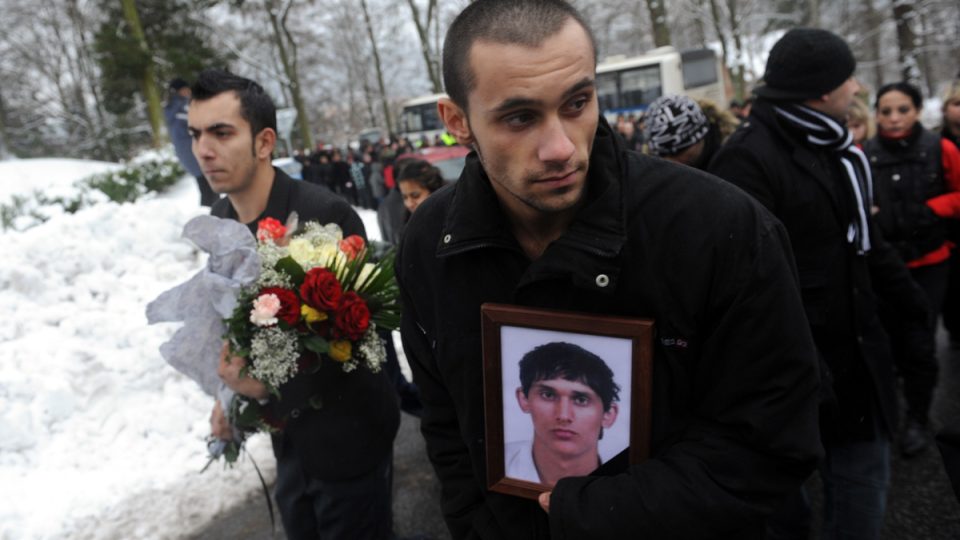 Pohřeb dvaadvacetiletého Roma, který v neděli 1. ledna v noci zemřel po střelbě v Tanvaldu 