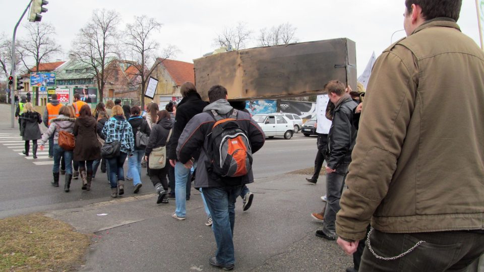 Studenti Jihočeské univerzity protestují proti školské reformě