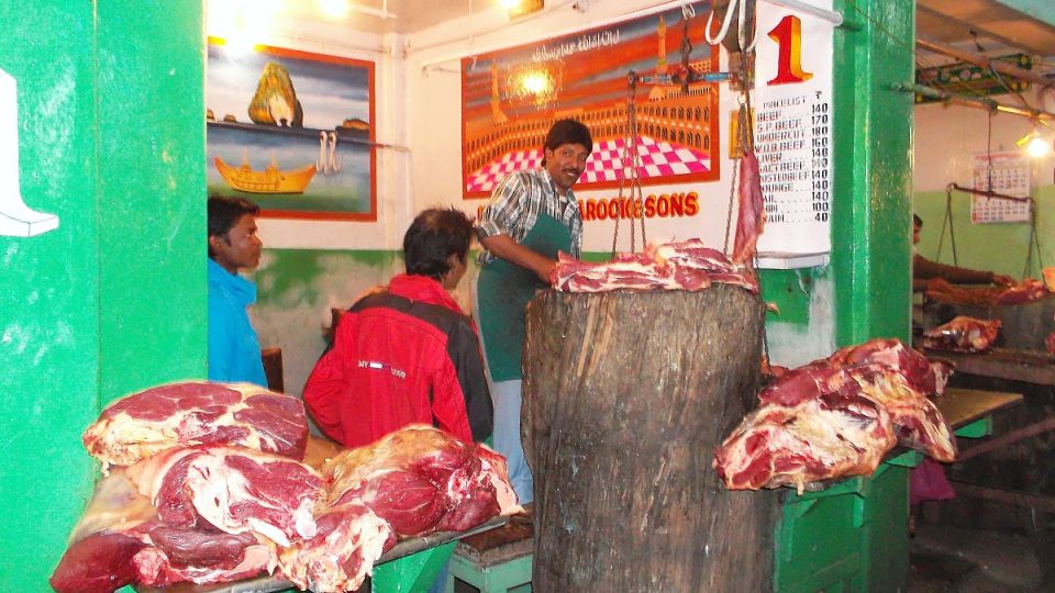 Z evropského hlediska je maso na indickém trhu zpracováváno v nedostačujících hygienických podmínkách