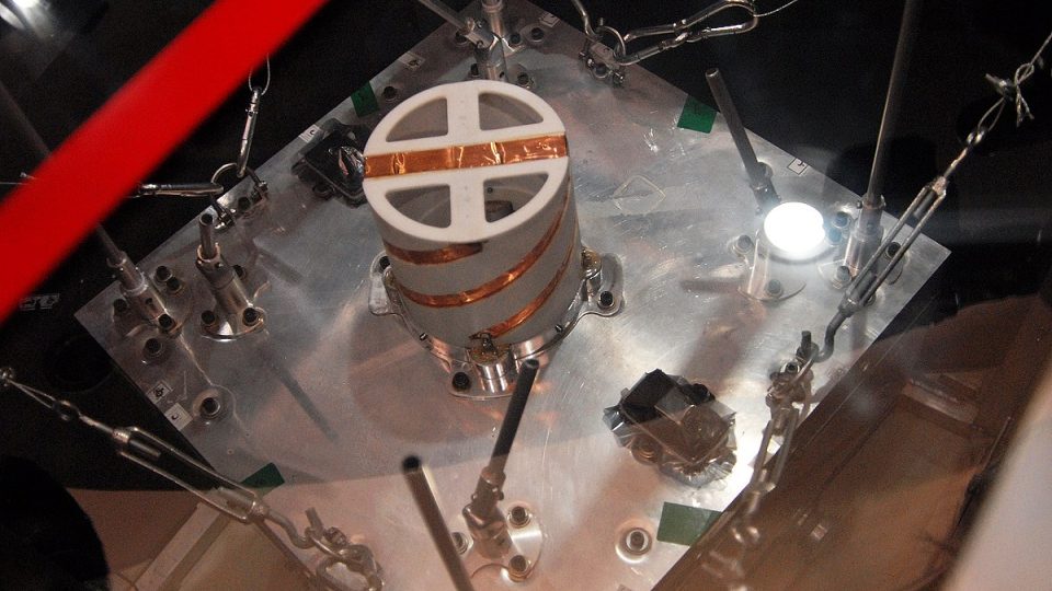 Model třetího satelitu, který Íránci vypustili do kosmu