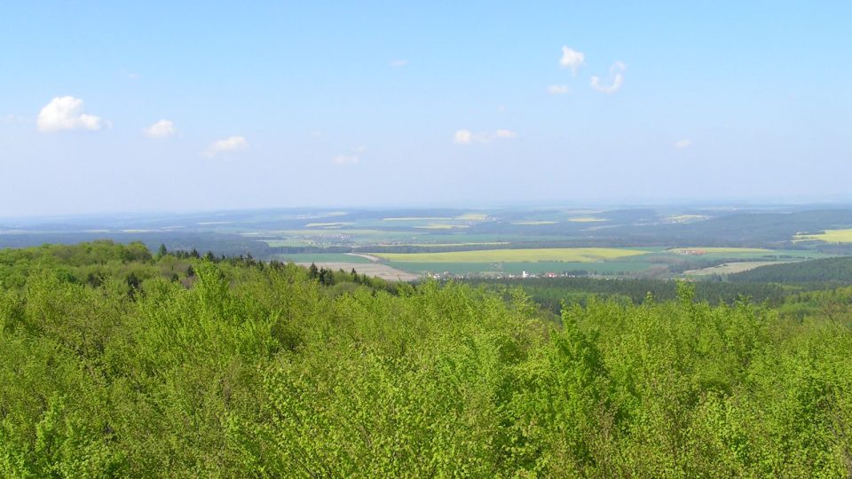 Rozhledna Vysoký Kamýk je po třiceti letech opět otevřená