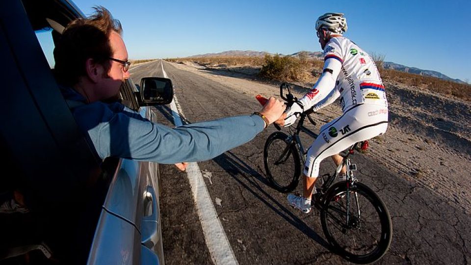 Cesta pouští je přes den hotovým peklem Cesta pouští je přes den hotovým peklem