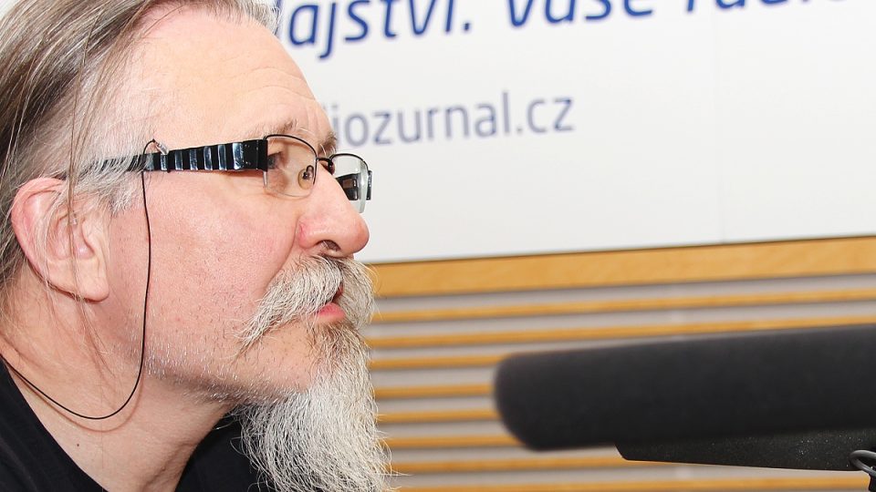 Architekt Roman Koucký přijal pozvání Štěpánky Čechové do pořadu Dvacet minut Radiožurnálu
