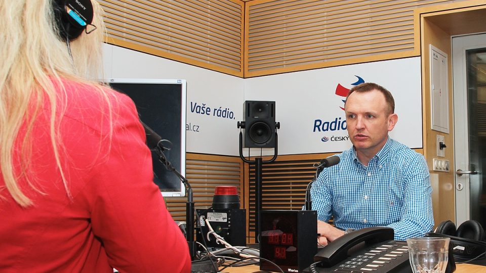Zástupce ředitele Ústavu pro péči o matku a dítě Ladislav Krofta byl hostem Dvaceti minut Radiožurnálu
