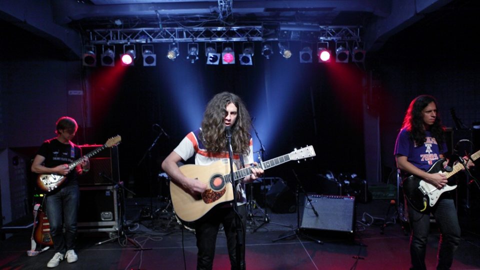 Kurt Vile & The Violators 02689986.jpeg