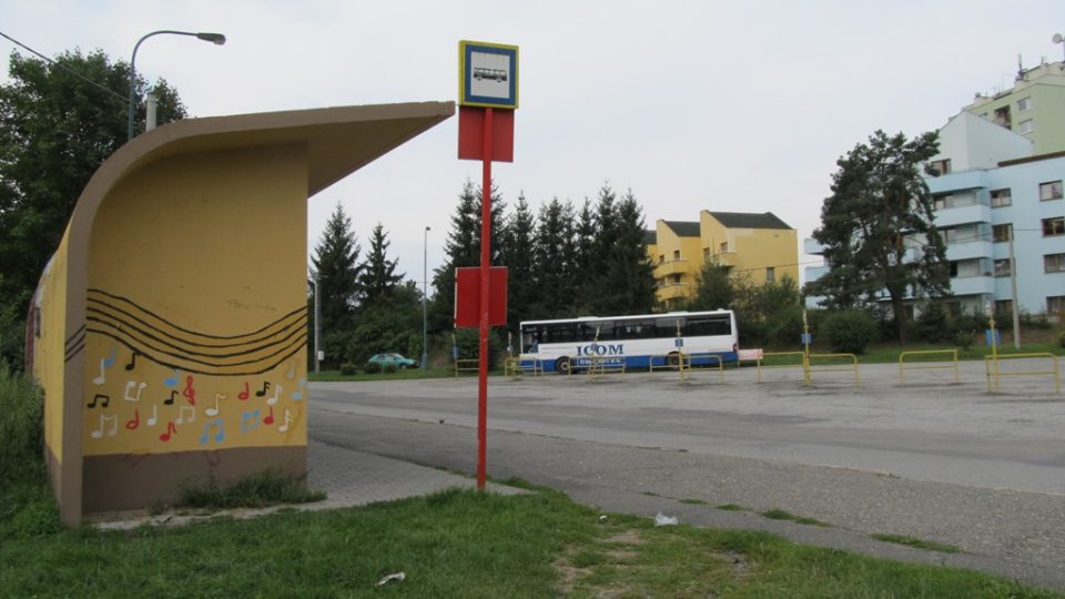 Autobusové nádraží - pohled od vlakového nádraží