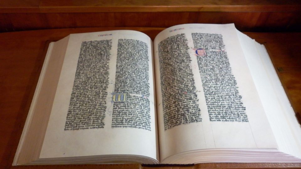 Originál bible pochází z počátku 15. století