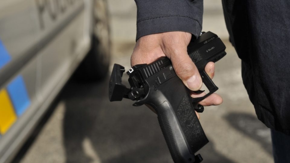 Na prezidenta Václava Klause v Chrastavě na Liberecku vystřelil muž z plastové pistole (na snímku)