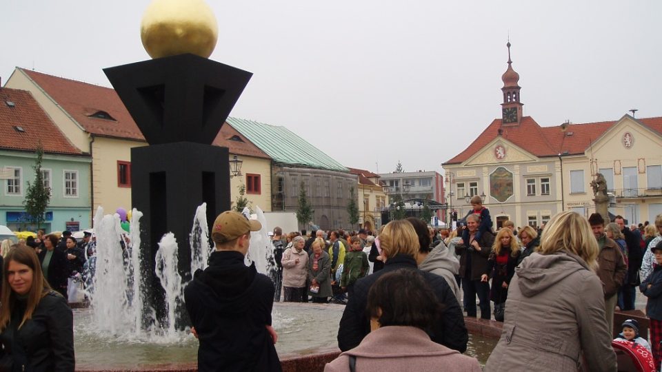 Nová kašna na Masarykově náměstí v Brandýse nad Labem-Staré Boleslavi