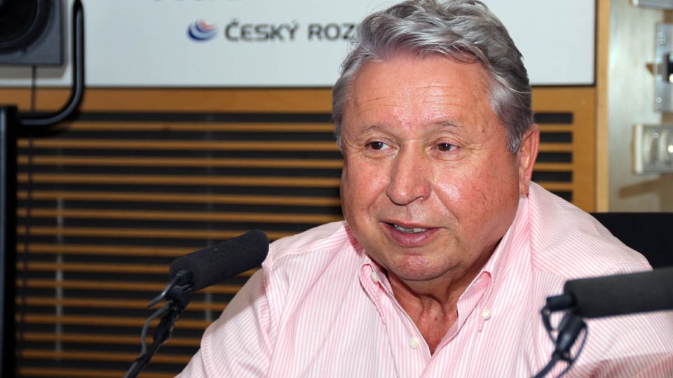 Sportovní manažer Miroslav Černošek mluvil o prvních smlouvách, které uzavírá s mladými tenisty