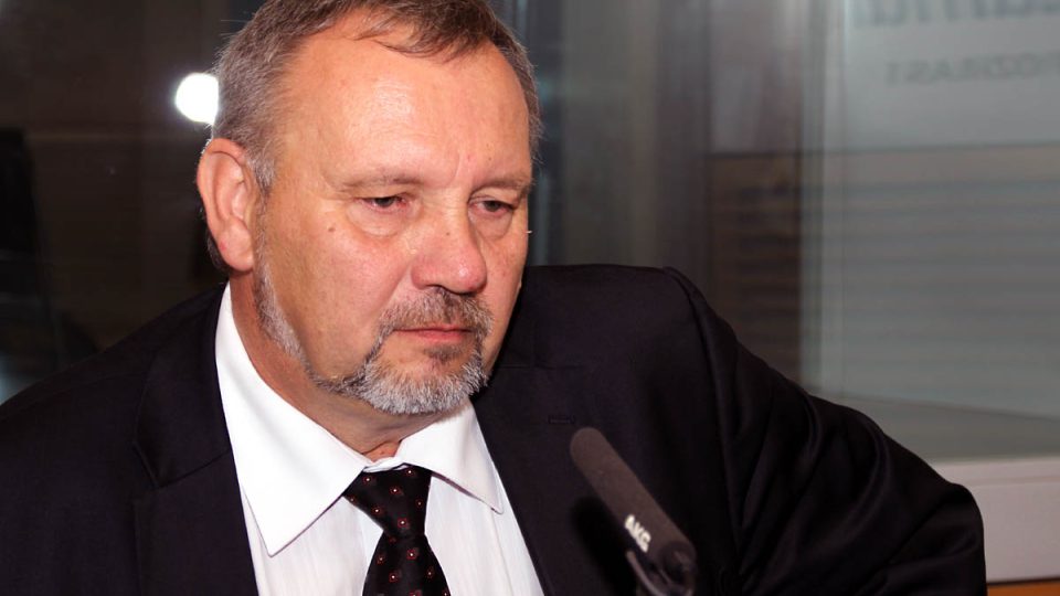 Předseda poslaneckého klubu KSČM Pavel Kováčik okomentoval výsledky krajských voleb