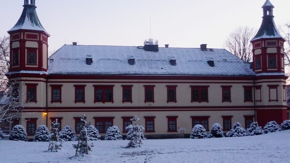 Zasněžený zámek v Jilemnici