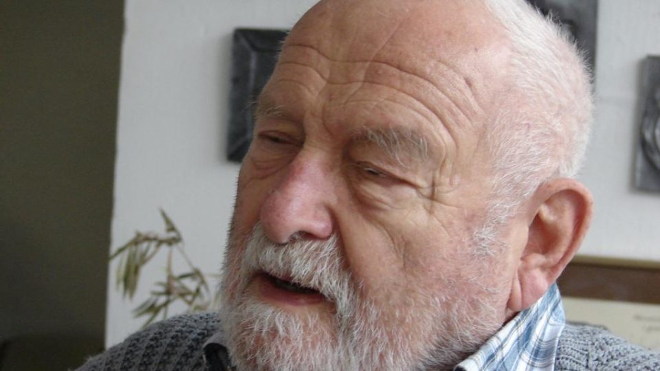 Olbram Zoubek ve svém ateléru