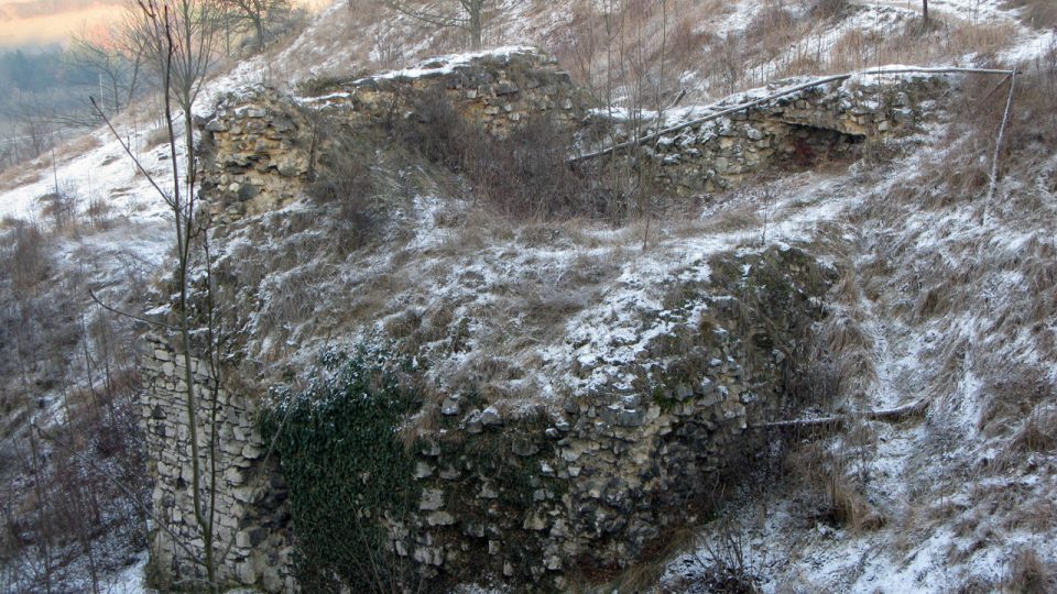 Výběr z fotografií zříceniny hradu Tetín v prosinci 2008