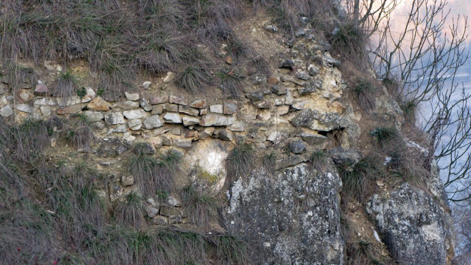 Výběr z fotografií zříceniny hradu Tetín v prosinci 2008