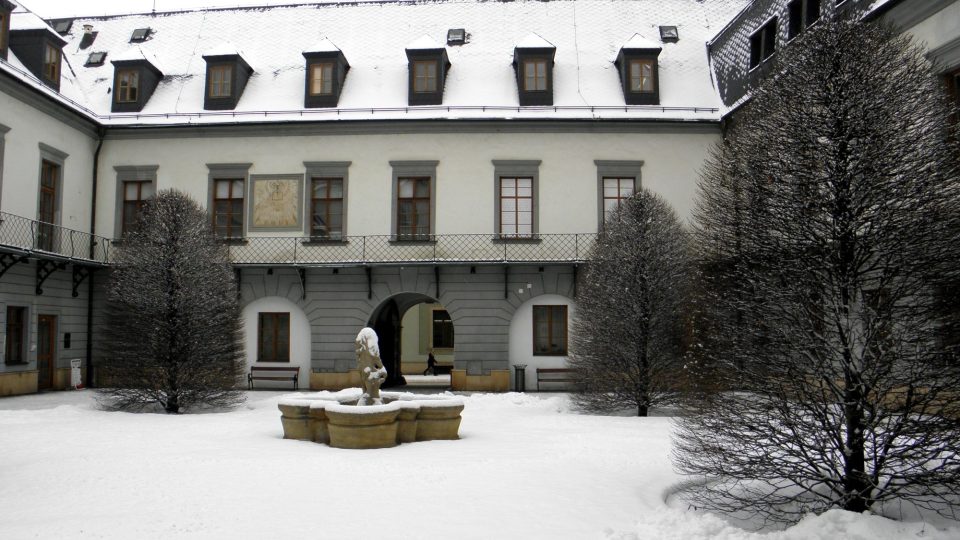 Nádvoří bývalého olomouckého proboštství