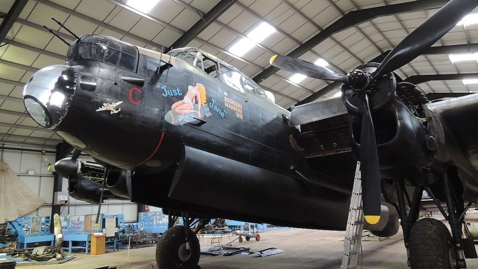 Bombardér typu Lancaster