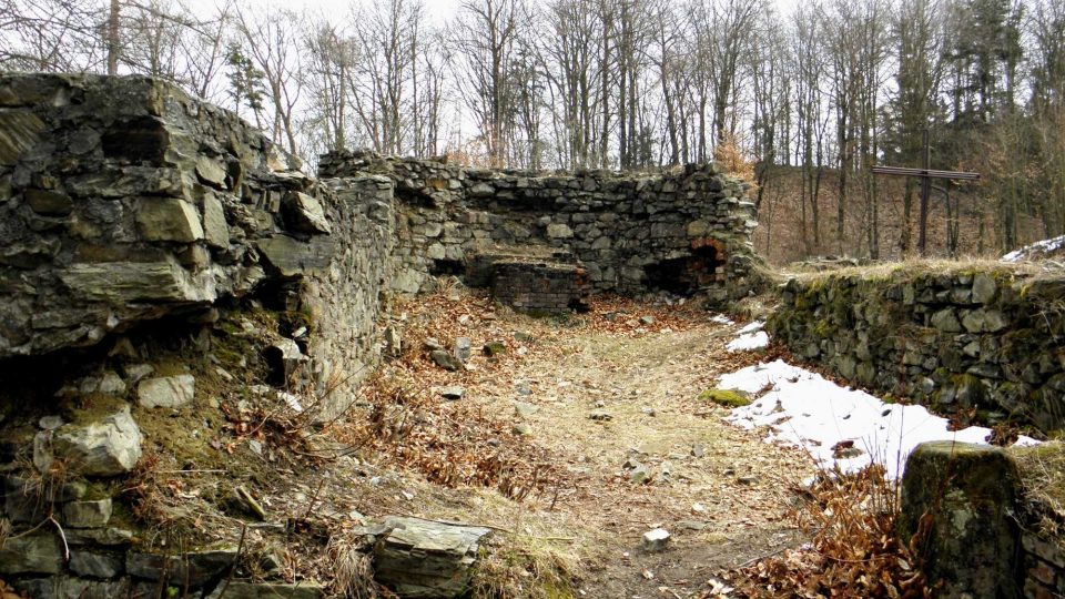 Dolany - Pozůstatky kostela v kartuziánském klášteře