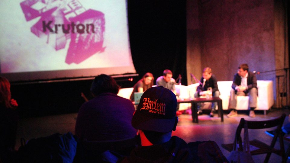 Kradu, nebo nekradu? - diskuzní večer v NoD 02891387.jpeg