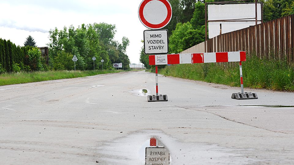 Kde dříve jezdily tisíce aut je dnes prázdno