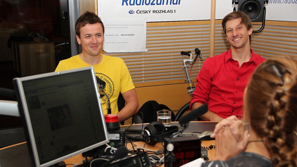 Michal Kulka a Václav Liška ve studiu Radiožurnálu