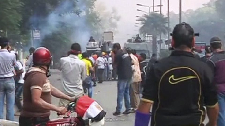 Policisté v Káhiře zakročili proti demonstrantům 