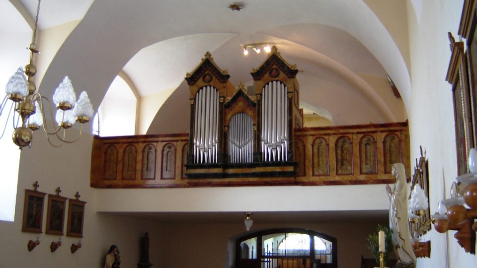 Varhany v kostele v Dlouhé Brtnici