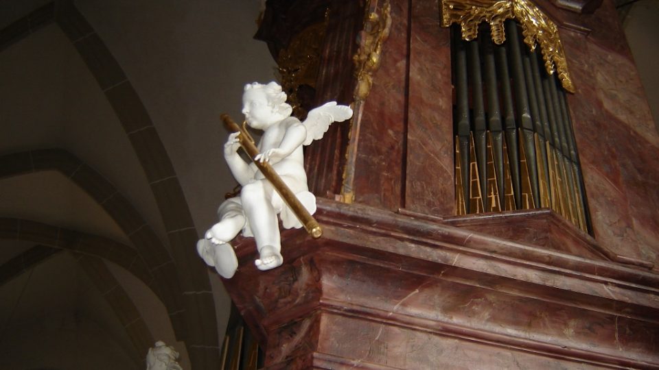 Varhany v kostele v Doubravníku