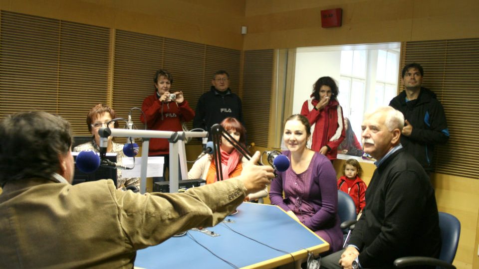 Věra Hotařová si pozvala k mikrofonům hosty z rozhlasových řad