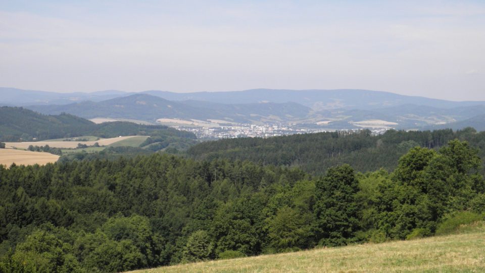 Z Hrabišína na Skřítek - výhled na Šumperk