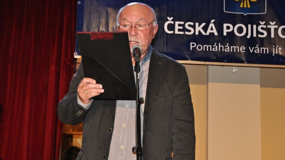 Moderátor Miloš Skalka
