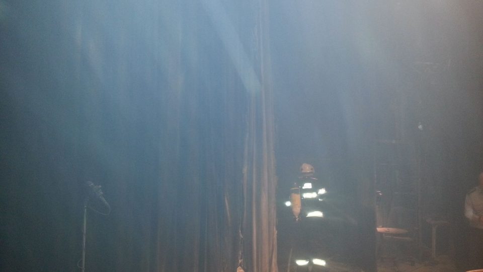 Požár opony v Jihočeském divadle v Českých Budějovicích