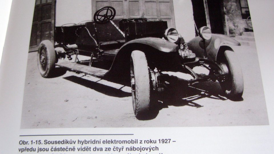 Sousedíkův hybridní elektromobil z roku 1927