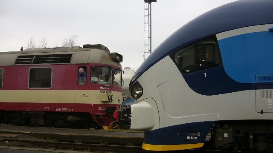 Na Českolipsku jezdí nové soupravy vlaků. Regioshark nabízí více pohodlí