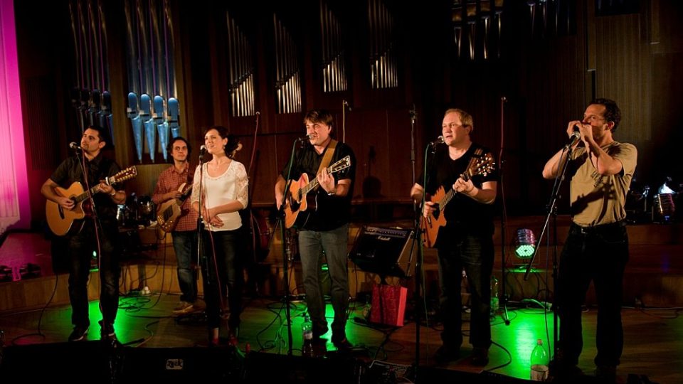 Veřejná nahrávka výročního koncertu folkové skupiny Marien v pardubickém Domu hudby