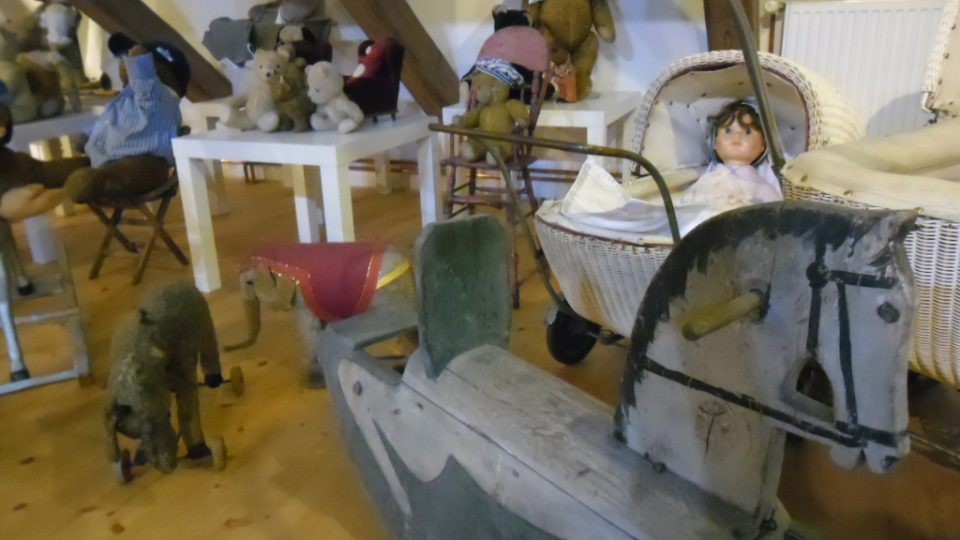 Kryštofovo údolí - muzeum betlémů a hraček