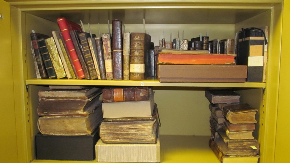 Staré rukopisy v trezoru Prácheňského muzea