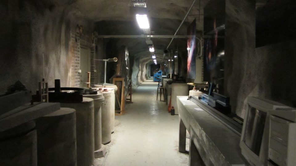 Tuorla - tunel ve skále slouží jako sklad nástrojů