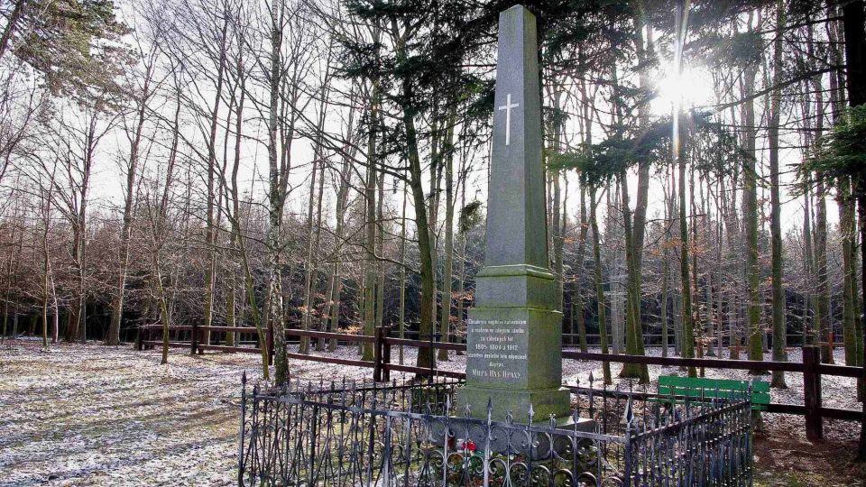 Veselíčko - památník pohřbeným vojákům | foto: Miroslav Kobza Veselíčko - památník pohřbeným vojákům