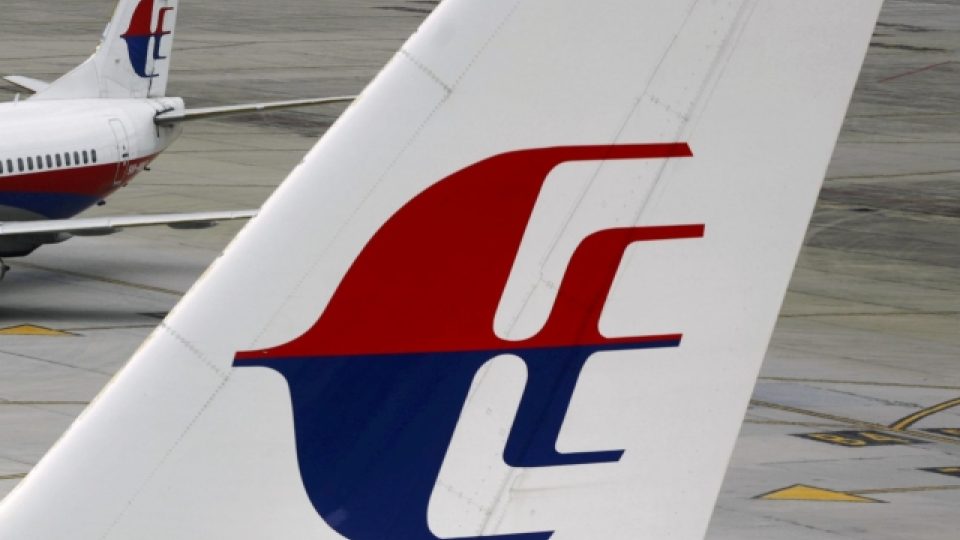 Malajsijské aerolinky ztratily kontakt se svým letadlem, na palubě bylo 239 lidí
