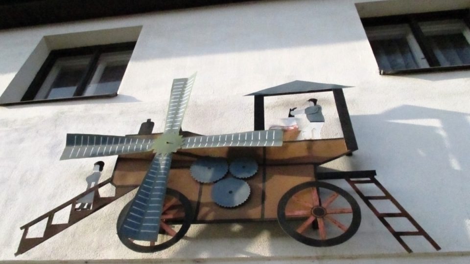 Muzeum techniky a řemesel v Kolovči jen tak nepřehlédnete