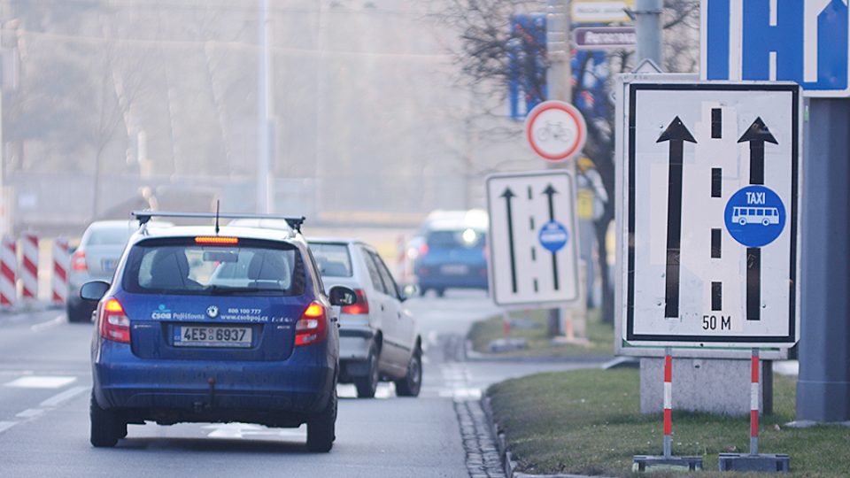 Vyhrazené jízdní pruhy v Pardubicích - Sukova třída